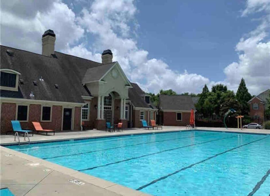 Charming Multilevel 4 Bedroom Townhouse Atlanta Luaran gambar
